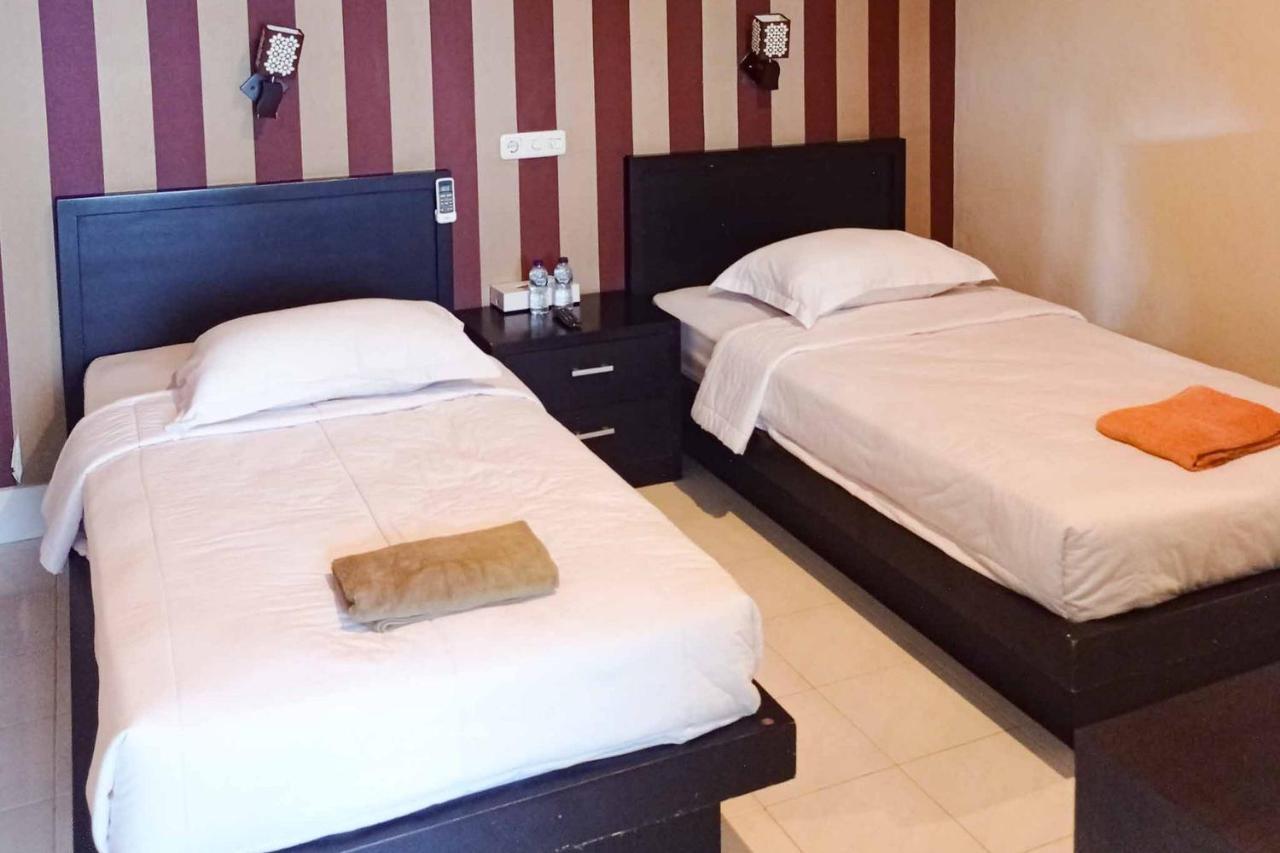 Отель D'Kubu Daje Bali Redpartner Кута Экстерьер фото